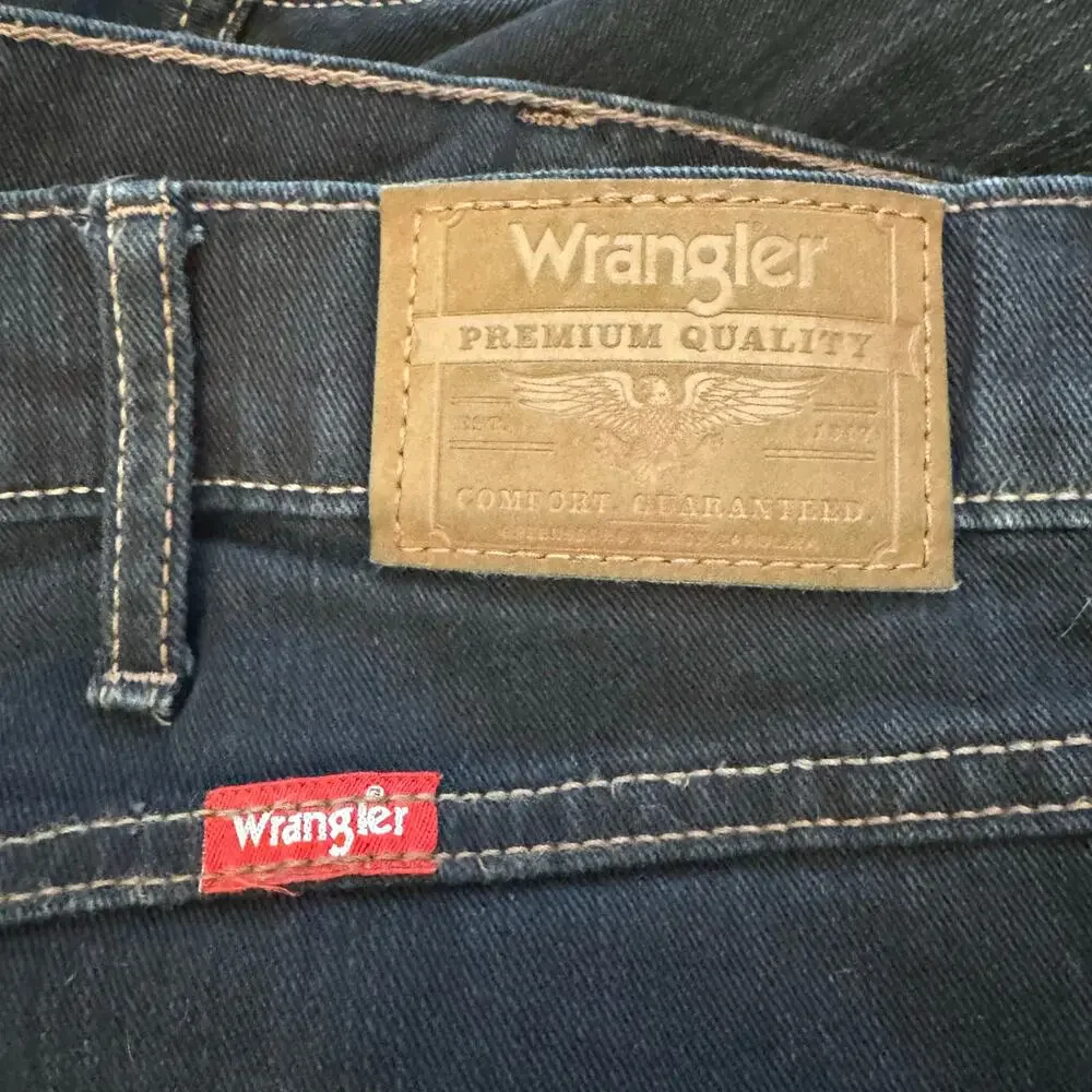 Wrangler Straight Fit Dark Wash Denim Jeans 38X32